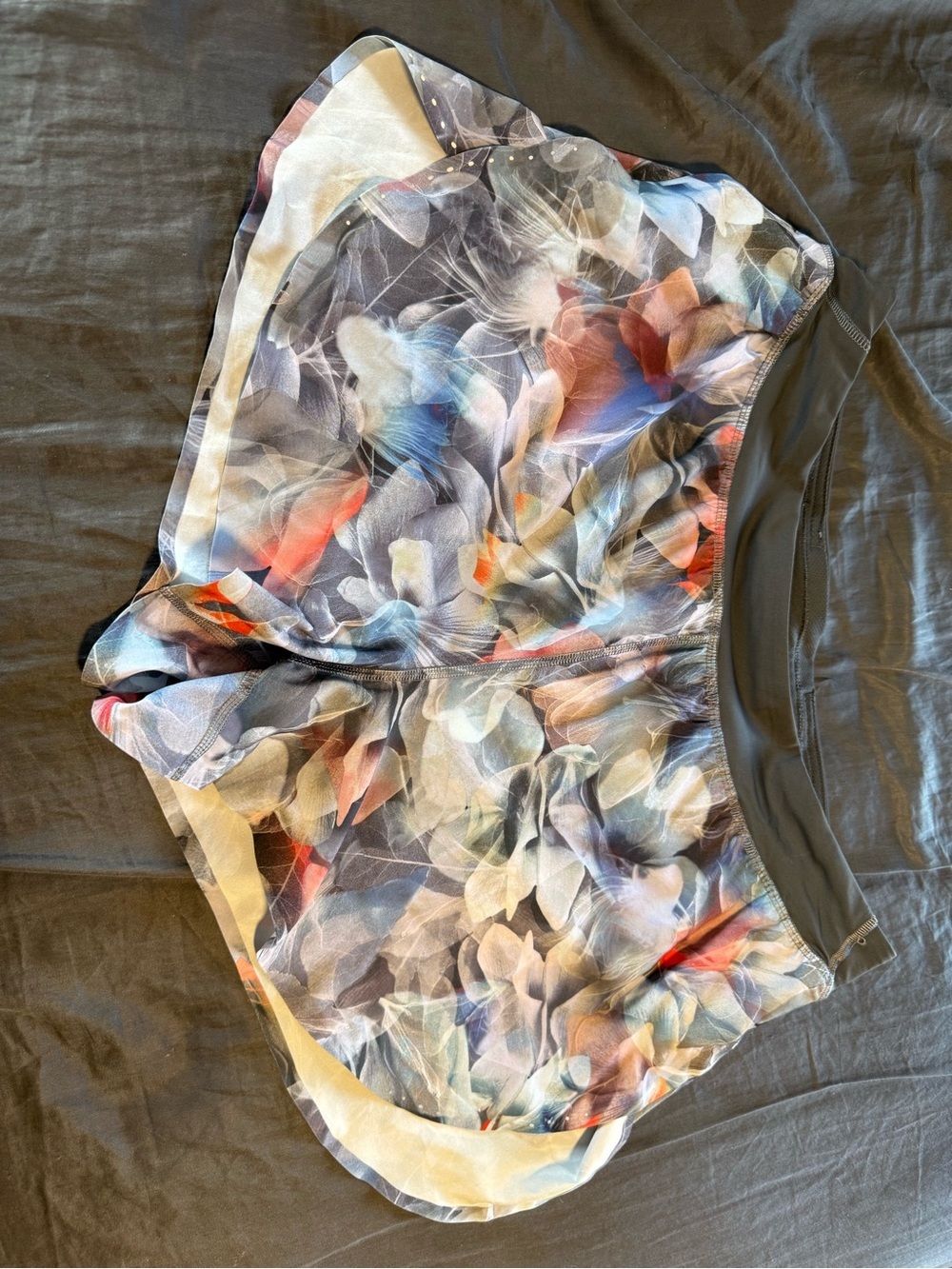 Lululemon Fast And Free Reflective High Rise Shorts - Picture 3 of 7